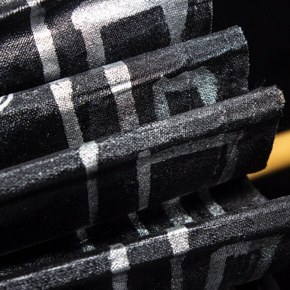 Vintage Chinese Black Paper Parasol With Silver Dragon Design - Picture 6 of 10